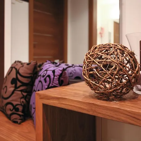 Alia Appartements&wellness Aparthotel
