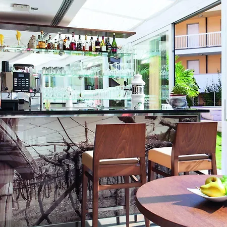 Alia Appartements&wellness Aparthotel Algund